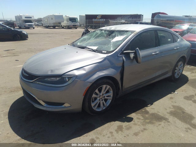 Chrysler 200 Limited Platinum 2017 1C3CCCAB7HN502464 Image 2