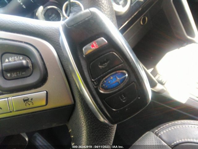 JF2SJAWC2JH558854 Subaru Forester Touring