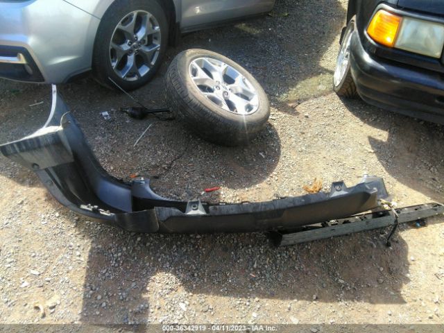 JF2SJAWC2JH558854 Subaru Forester Touring