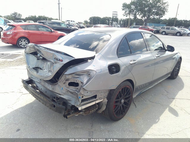 55SWF8HB7FU077342 Mercedes-Benz C-class Amg C 63 S
