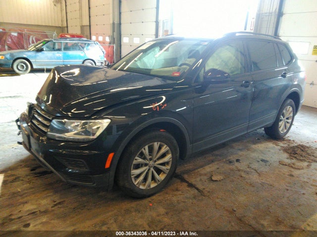 3VV1B7AX6KM196059 Volkswagen TIGUAN S