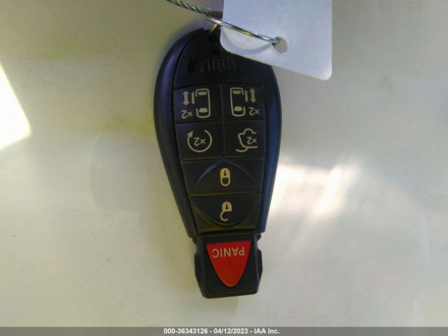 2C4RDGCG0JR327681 Dodge Grand Caravan Sxt