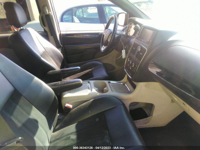2C4RDGCG0JR327681 Dodge Grand Caravan Sxt