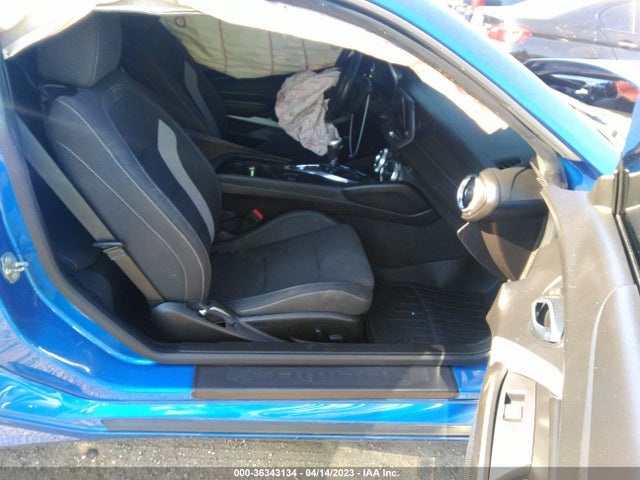 Chevrolet Camaro 1lt 2018 1G1FB1RS8J0155940 Image 5