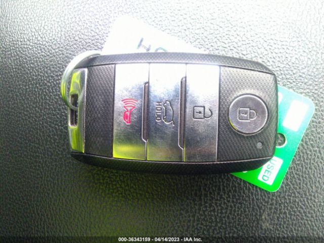 5XYPH4A12GG049260 KIA SORENTO EX
