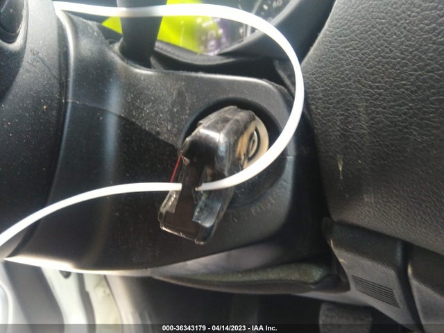 Jeep Renegade Sport 2015 ZACCJAAT2FPC10787 Image 3