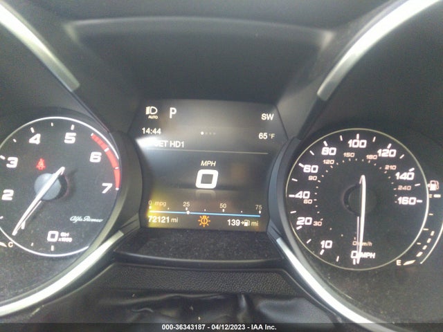 ZASFAKBN9J7B61720 Alfa Romeo STELVIO TI