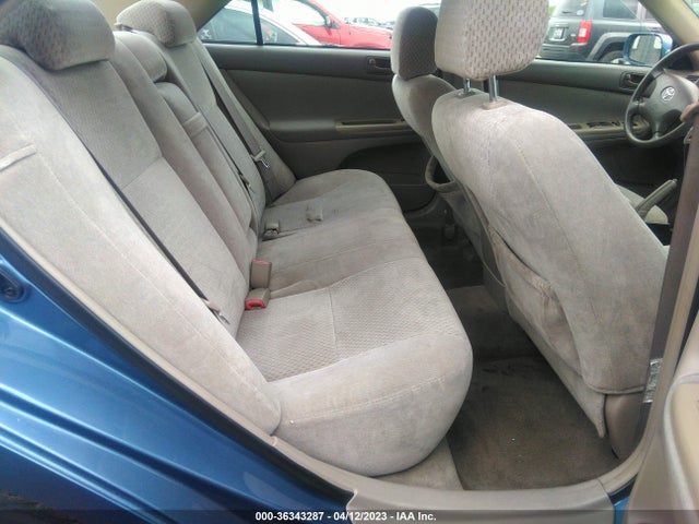 2004 TOYOTA CAMRY LE/XLE VIN: 4T1BF32K54U570870