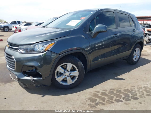 Chevrolet TRAX LS 2020 3GNCJKSB7LL188227 Image 2