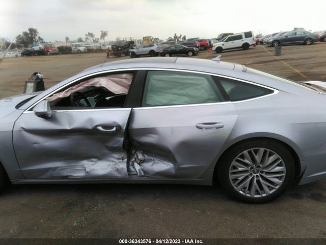 2019 Audi A7, VIN: WAUR2AF22KN052748