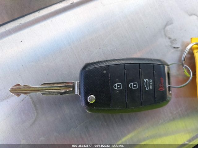 3KPFL4A70HE125796 KIA FORTE LX