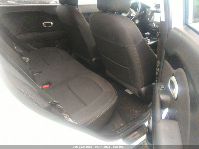 KIA SOUL + 2018 KNDJP3A51J7530403 Image 9