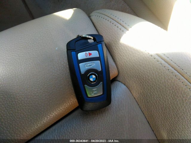 WBA3A9C55EF478115 BMW 3 Series 335i