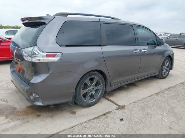 Toyota SIENNA SE 2018 5TDXZ3DC7JS904016 Image 6