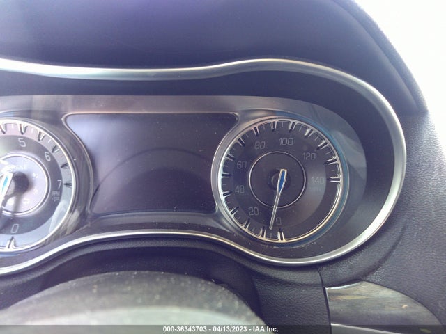 2C3CCAAG0KH568905 Chrysler 300 Touring L