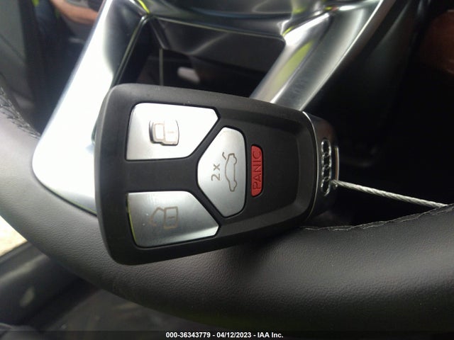 2022 Audi A4, VIN: WAUBBAF48NN010544