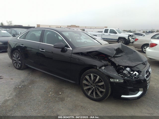 2022 Audi A4, VIN: WAUBBAF48NN010544