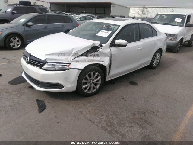 3VWD17AJ8EM406687 Volkswagen Jetta Sedan Se