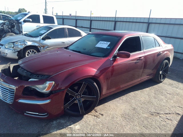 2C3CCAAG4EH121708 Chrysler 300
