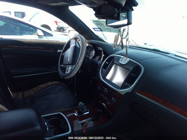 2C3CCAAG4EH121708 Chrysler 300