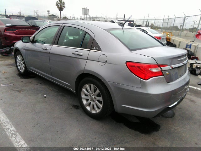 1C3CCBBG6EN114304 Chrysler 200 Touring