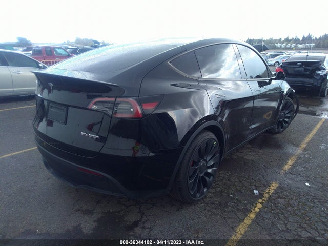 Tesla Model Y Performance 2023 7SAYGDEF3PF583164 Image 4
