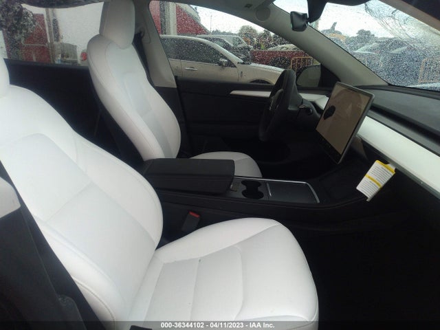 Tesla Model Y Performance 2023 7SAYGDEF3PF583164 Image 5