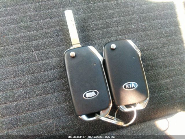 KNDJ23AU2M7743421 KIA SOUL S
