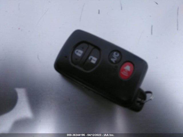Toyota PRIUS PLUG-IN 2015 JTDKN3DP9F3071403 Image 3
