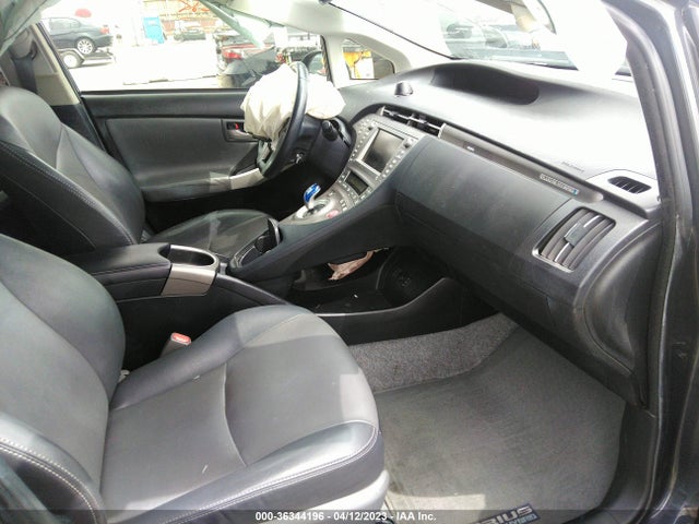Toyota PRIUS PLUG-IN 2015 JTDKN3DP9F3071403 Image 6