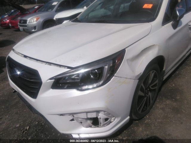 4S3BNAR69J3005611 Subaru Legacy Sport