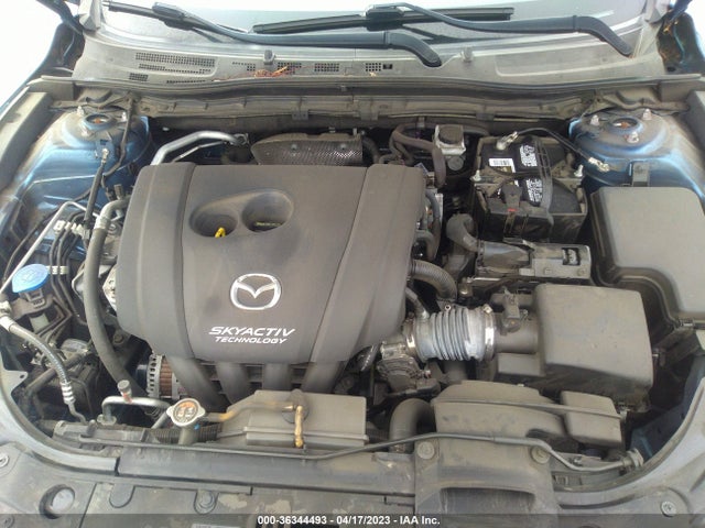 Mazda Mazda3 4-door Touring 2018 3MZBN1V33JM203754 Image 10
