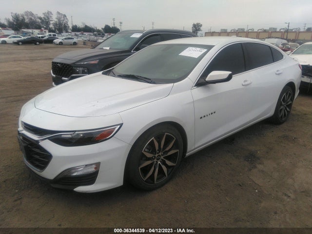 Chevrolet MALIBU RS 2021 1G1ZG5ST3MF038907 Image 2