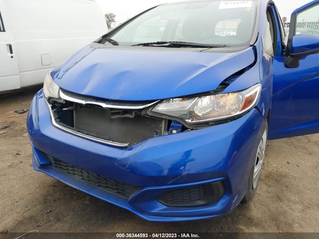 Honda FIT LX 2019 3HGGK5H40KM733826 Image 6