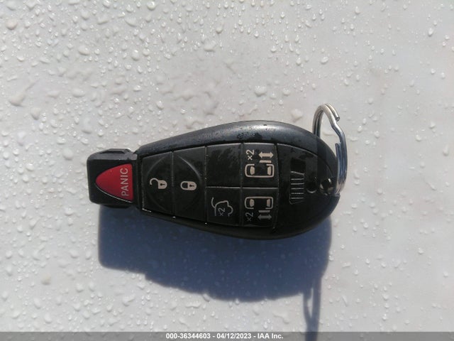 2C4RC1BG1ER324974 Chrysler Town & Country Touring