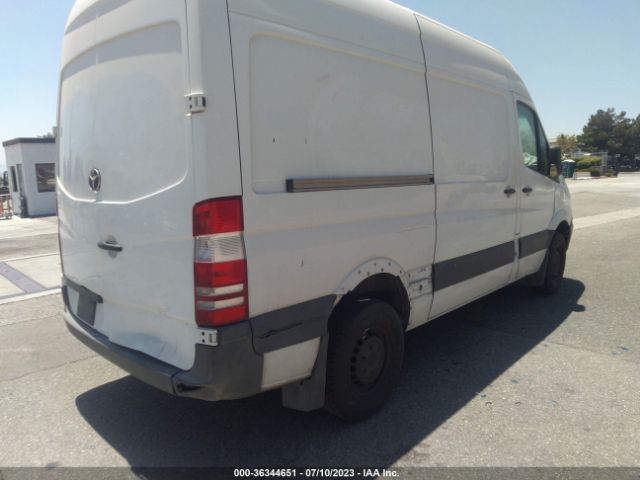 WD3PE7DD8GP321270 Mercedes-Benz SPRINTER CARGO VANS