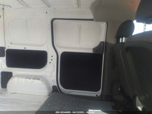 3N6CM0KN0KK705707 Nissan Nv200 Compact Cargo S