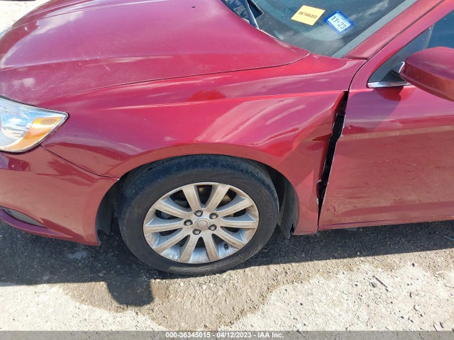 Chrysler 200 Touring 2014 1C3CCBBB8EN158437 Image 6