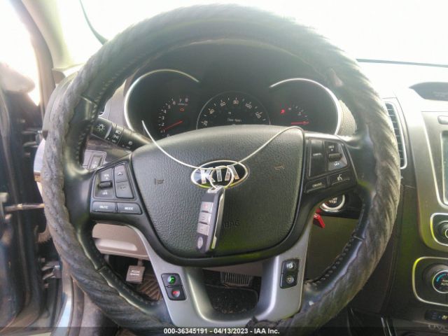 5XYKT3A65EG484947 KIA SORENTO LX