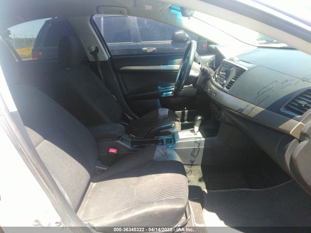 JA32U2FU8EU013273 Mitsubishi LANCER ES