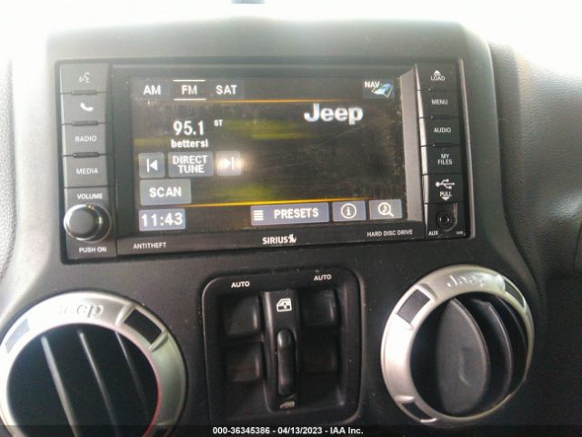 1C4BJWEG5FL646589 Jeep Wrangler Unlimited Sahara