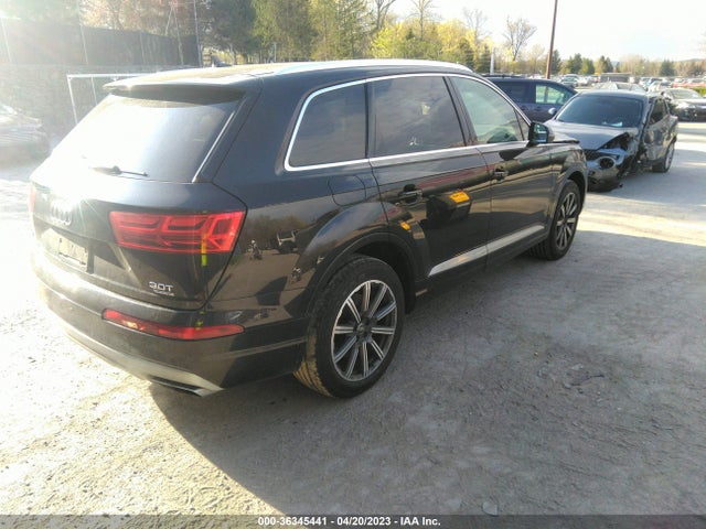 WA1LAAF7XHD025152 Audi Q7 Premium Plus