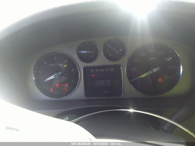 2007 CADILLAC ESCALADE ESV VIN: 1GYFK66827R375909
