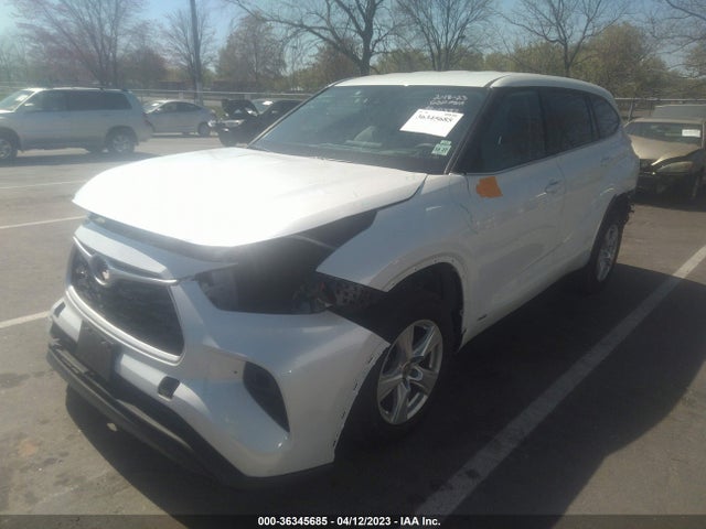 Toyota Highlander Hybrid Le 2022 5TDBBRCH5NS562473 Image 2