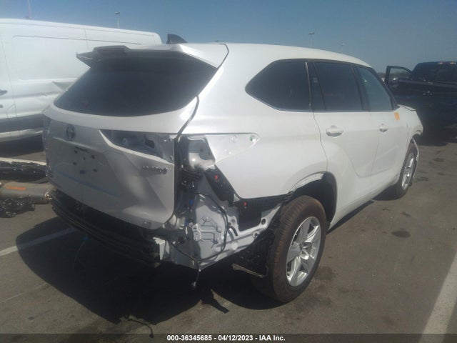 Toyota Highlander Hybrid Le 2022 5TDBBRCH5NS562473 Image 4