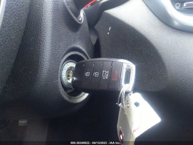 5XYPG4A31KG583959 KIA SORENTO L