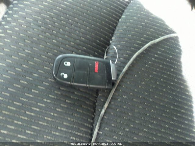 3C4PDCABXHT581123 Dodge JOURNEY SE