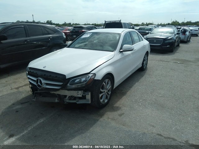 55SWF4JB4FU071162 Mercedes-Benz C-class C 300