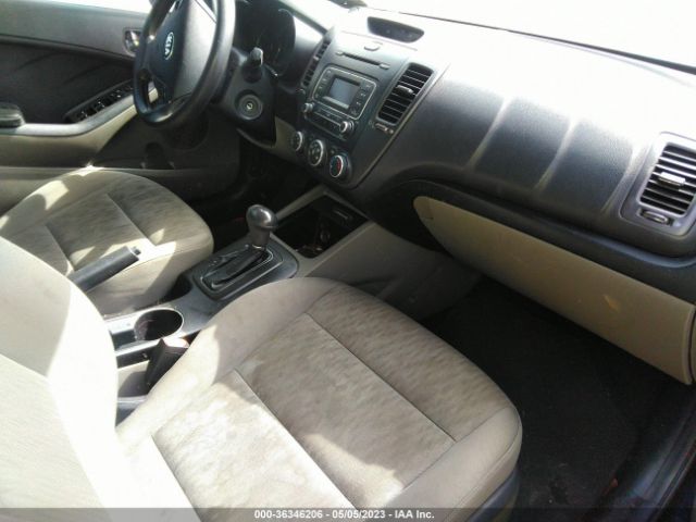 KNAFK4A68E5057679 KIA FORTE LX