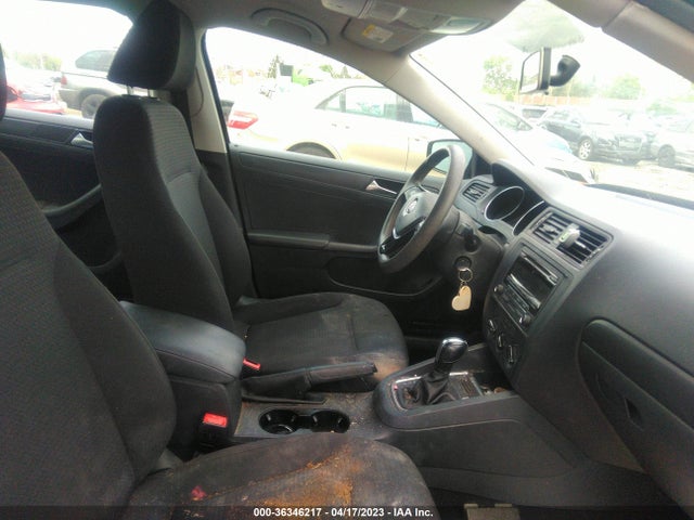 3VW2K7AJ1FM291761 Volkswagen Jetta Sedan 2.0l S